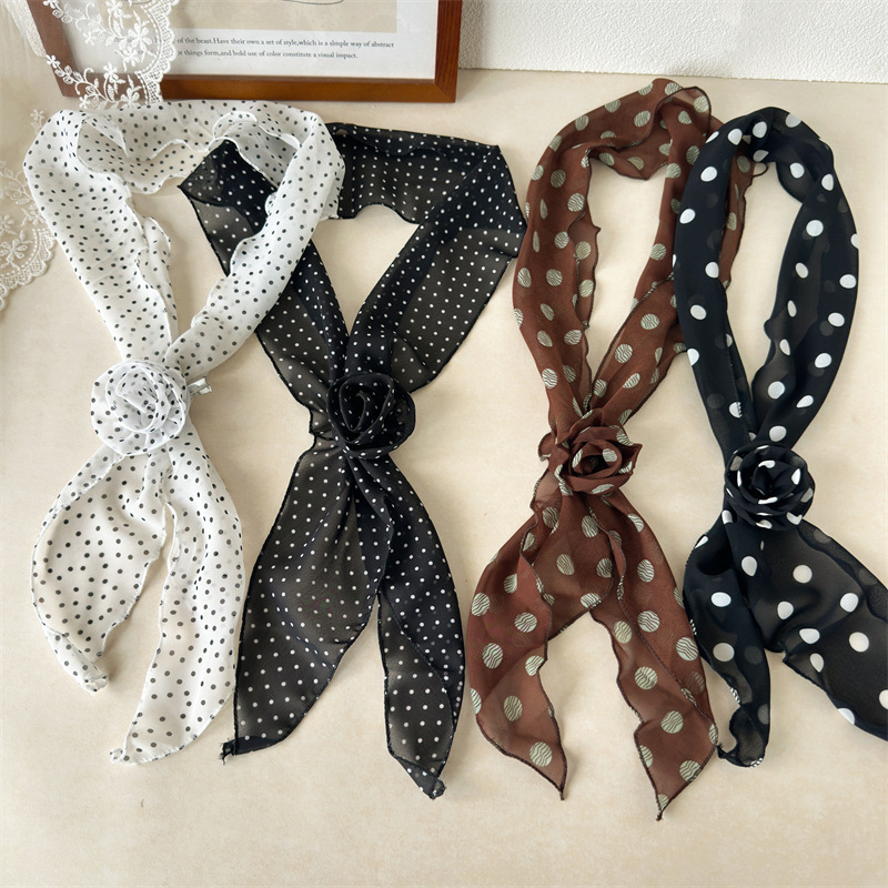 Travel Accessories For Young Women - Ikat Rambut Kain Polkadot Dengan Label