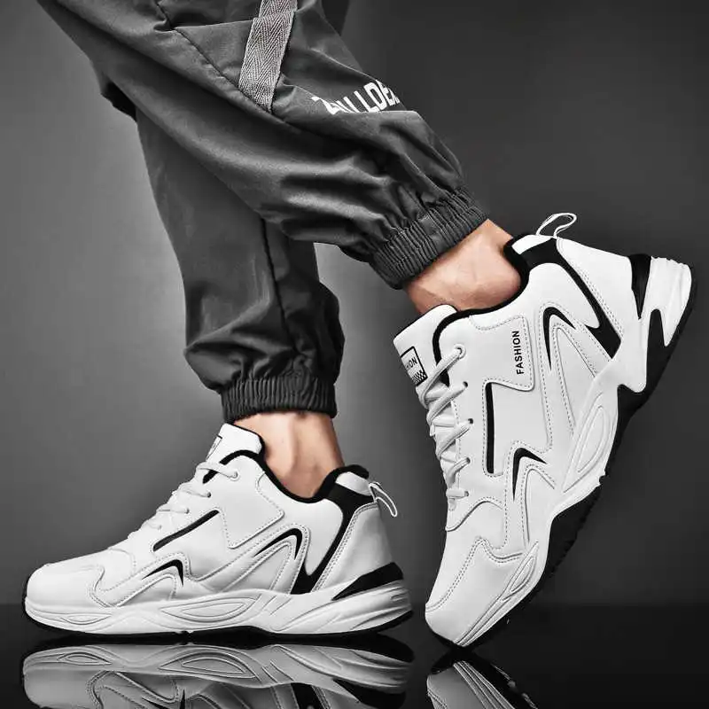 Sepatu kets olahraga untuk pri - Travel Accessories For Young Women ulasan dan harga